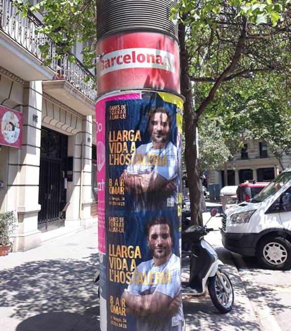 publicidad en totems publicitarios en barcelona